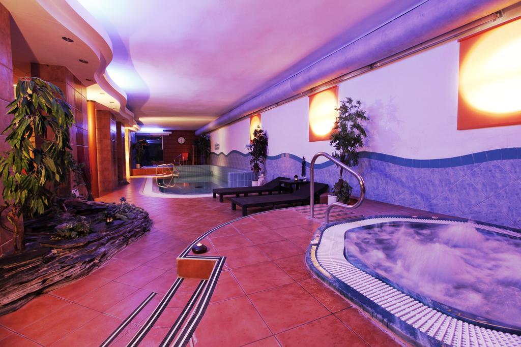 Wellness Hotel Stare Mesto Uherske Hradiste Ngoại thất bức ảnh